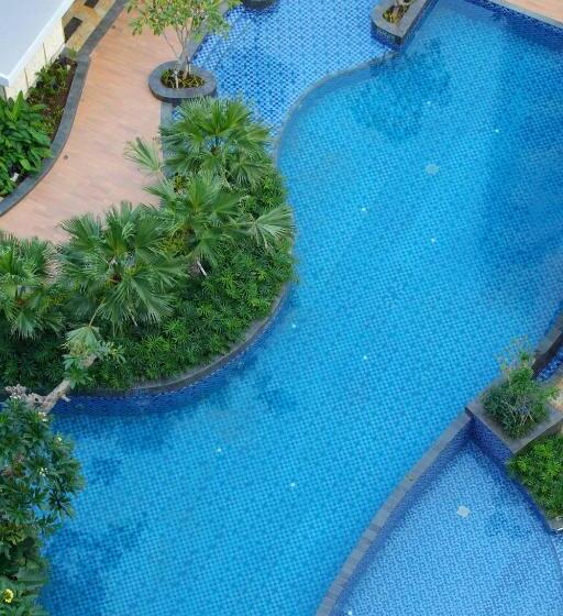 高级套房, Four Points By Sheraton Surabaya, Tunjungan Plaza