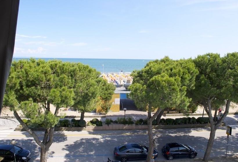 اتاق رویال, Miramare