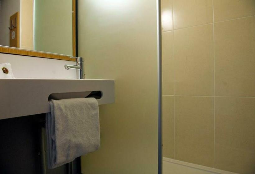 Номер Стандарт, B&b Hotel Marne La Vallée Torcy