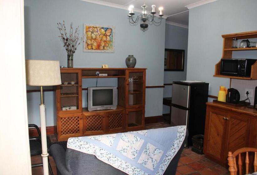 Шале 1 Спальня, Villa Reinet Guest House