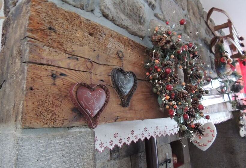 Номер Стандарт, Restaurant Du Plomb Du Cantal
