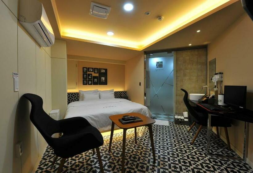 이코노미 룸, Ytt Hotel Nampo Dong Busan