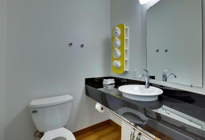 Номер Deluxe, Motel 6 Poplar Bluff, Mo