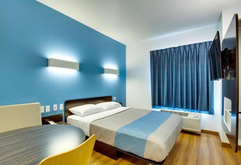 Люкс Повышенной Комфортности, Motel 6 Poplar Bluff, Mo