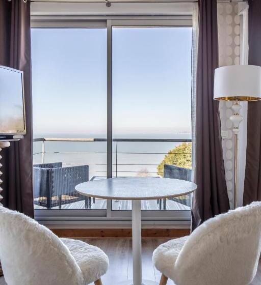 Deluxe Suite Sea View, Domaine Du Grand Bec