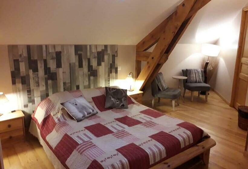 Люкс, La Pierre Trouée Chambre D Hôtes