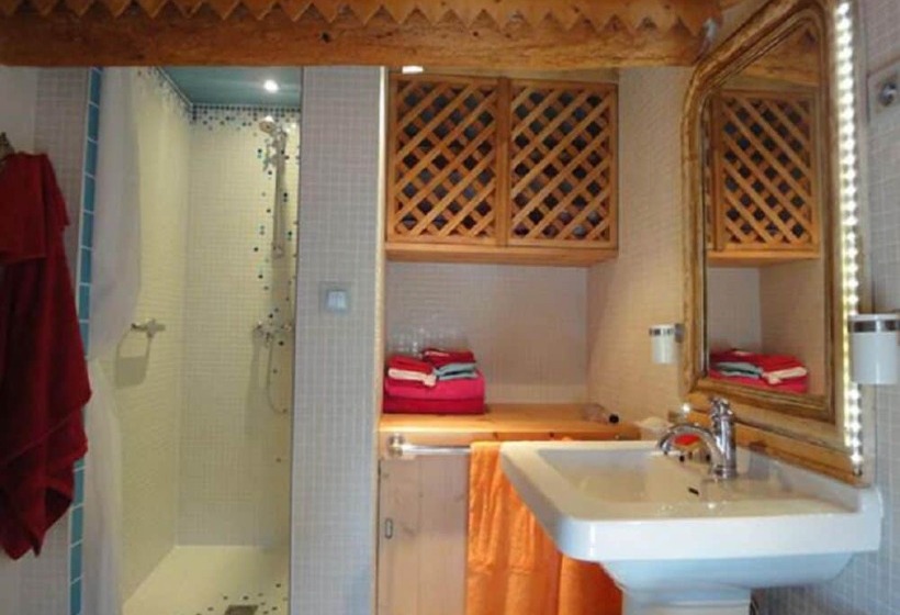 Номер Стандарт, Riverside Home Cottage