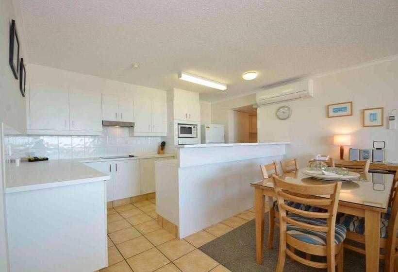 Апартаменты Deluxe 2 Спальни, Chateau Royale Beach Resort Maroochydore