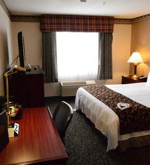 Номер Стандарт Кровать Кинг Адаптированный для Инвалидов, Fairbridge Inn Express Dillon