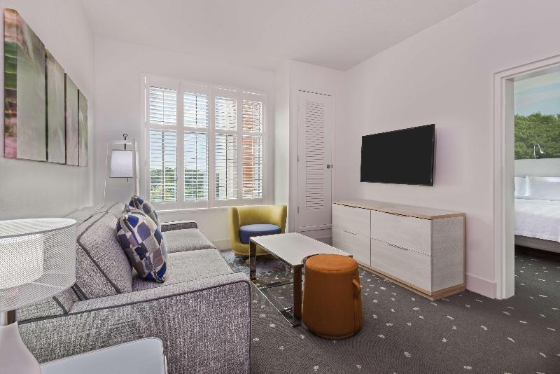 Люкс Премиум, Homewood Suites By Hilton Sarasota Lakewood Ranch