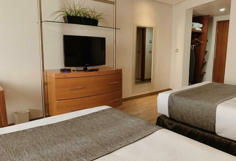 اتاق استاندارد با 2 تخت دوبل, Mercury Inn