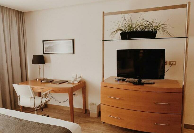 اتاق استاندارد با تخت بزرگ, Mercury Inn
