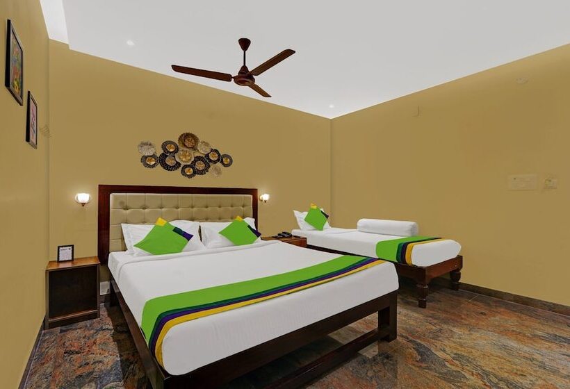 디럭스 룸, Treebo Grace Inn, 3 Min Walk From Promenade Beach