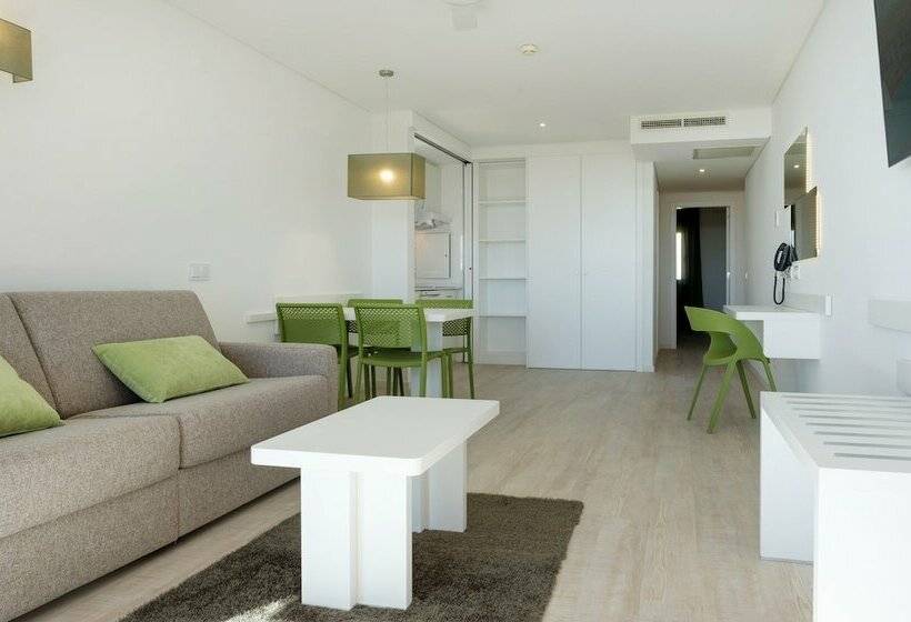 Апартаменты Deluxe 1 Спальня Боковой Вид на Море, 3hb Falesia Garden