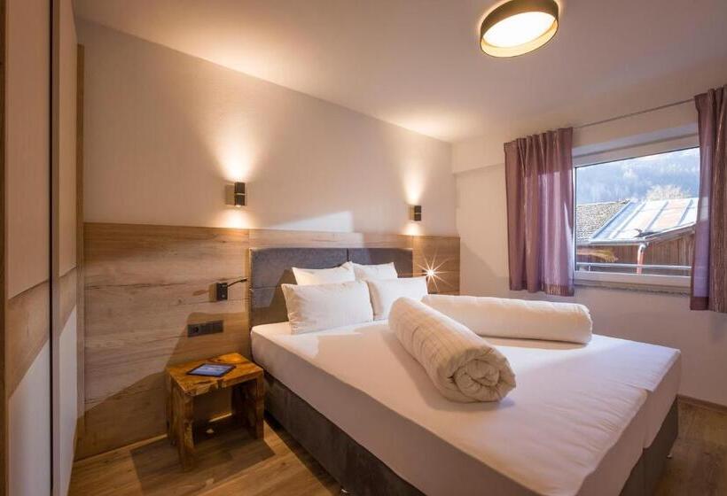 Апартаменты 2 Спальни с Балконом, Aparthotel Alptirol