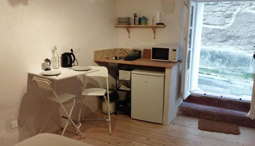 Habitación Estándar, Les Chambres De Charlotte
