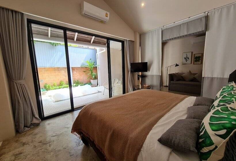 Номер Deluxe с Гидромассажем, Treevana Club Chiangmai