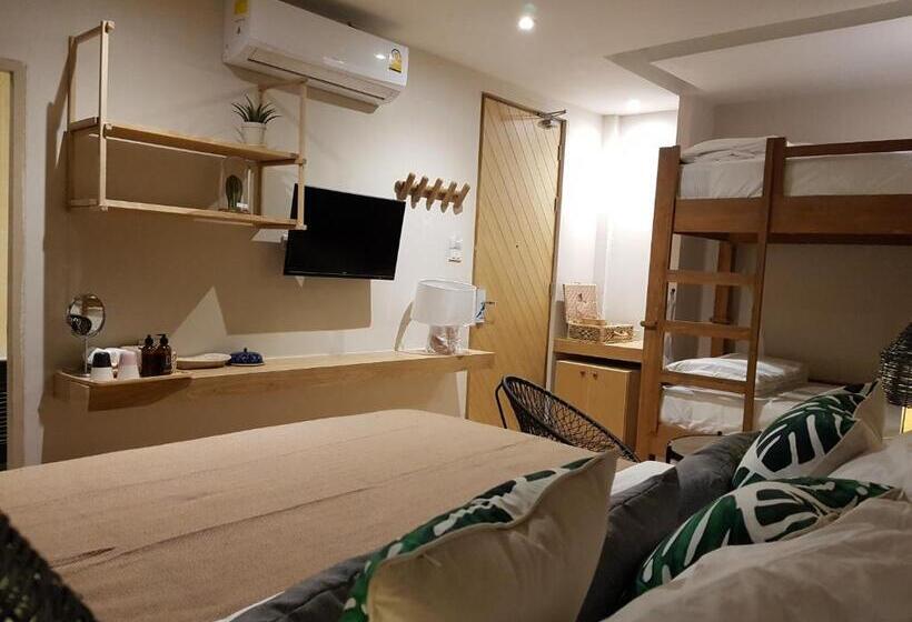 Семейный Номер, Treevana Club Chiangmai