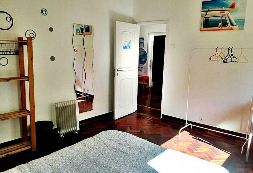 디럭스 룸, Carcavelos Surf Hostel And Surf Camp