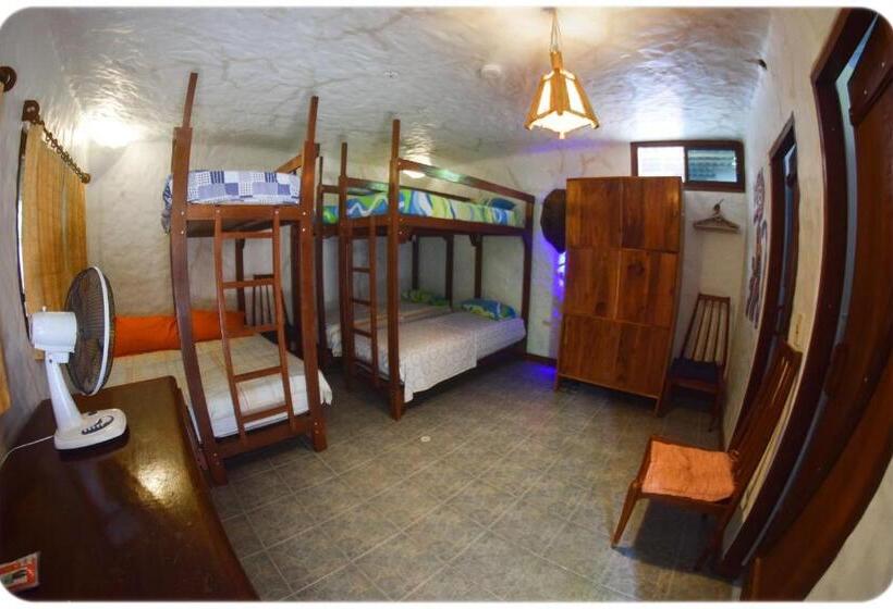 Семейный Номер, Hostal Oloncito