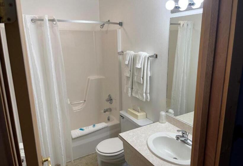 Номер Стандарт, Moose Creek Lodge & Suites