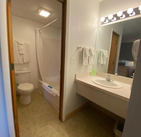 Семейное Студио, Moose Creek Lodge & Suites