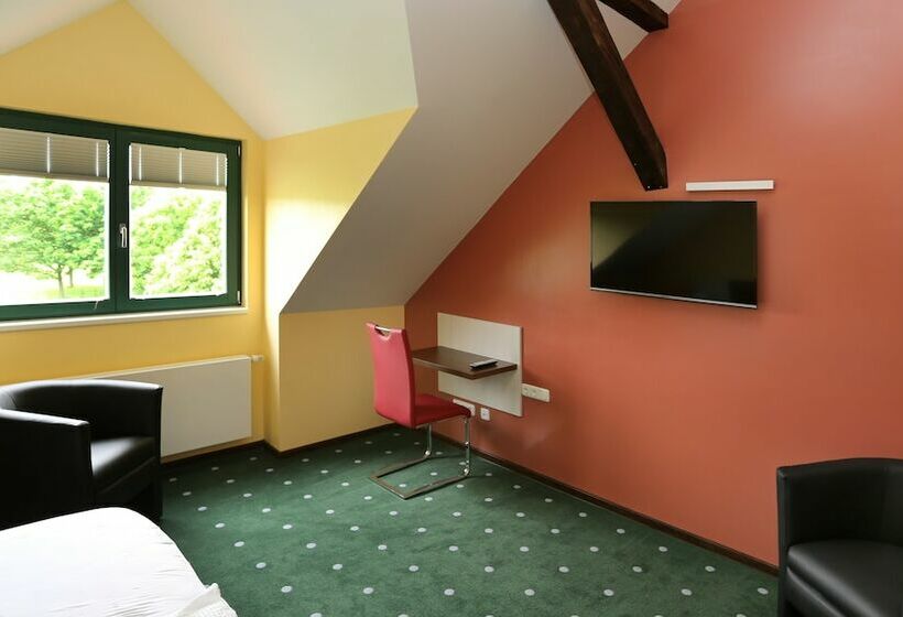 Номер Стандарт, Apartments Golfpark Schlossgut Sickendorf