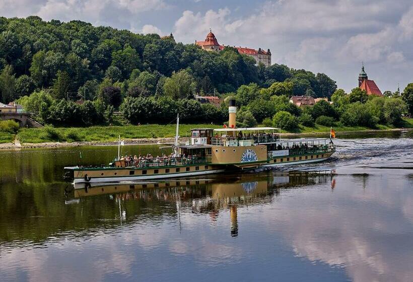 Номер Стандарт с Балконом, Elbparadies