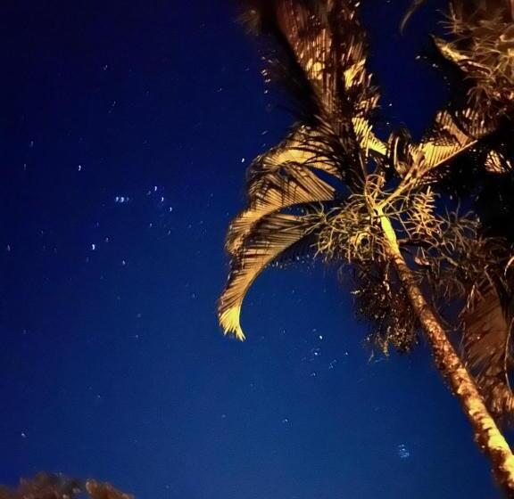 스탠다드 스튜디오, Ola Bonita Beachfront Apart