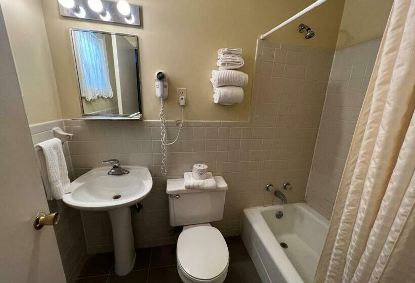 标准间, Relax Inn In Natural Bridge