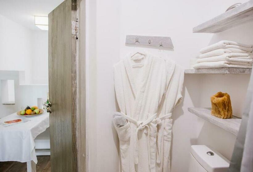 标准间, Higina Spa