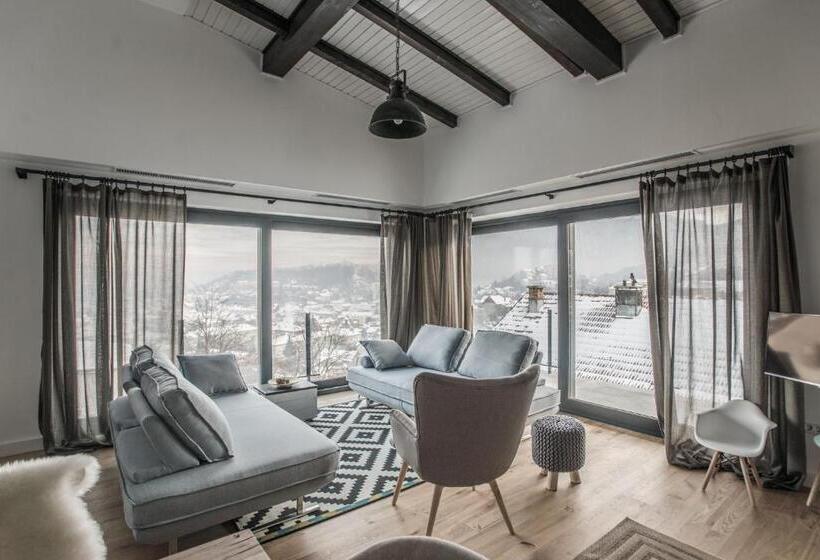 דירה בת חדר שינה 1 עם נוף, The Pines Boutique Villa