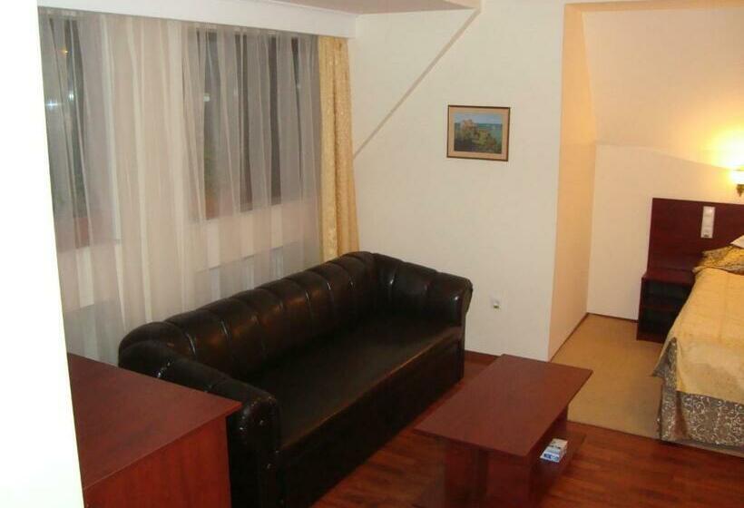 컴포트 룸, Casa Maria Arges