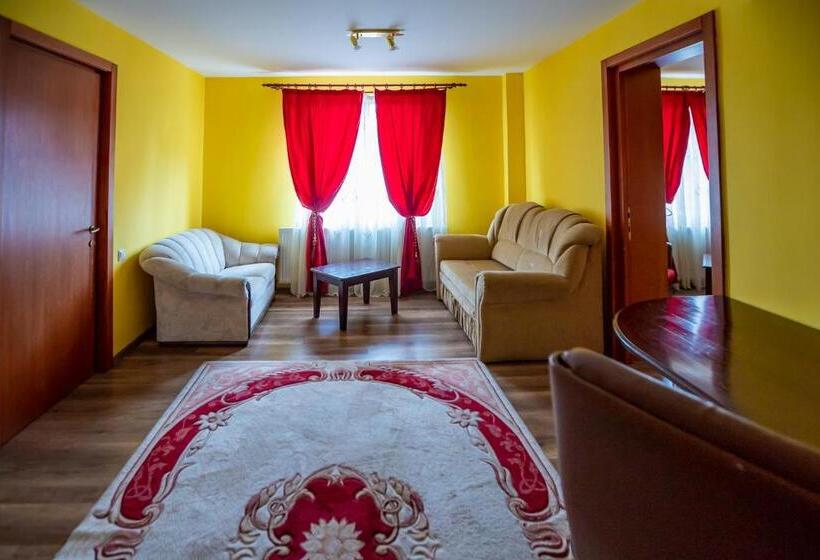 Апартаменты 1 Спальня, Noroc Si Fericire