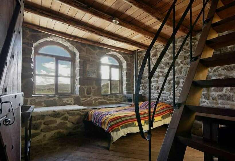 Четырехместный Номер Стандарт, Posada Santa Barbara