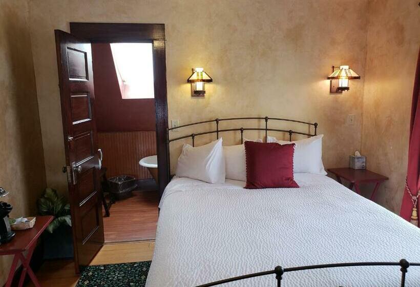 Номер Deluxe, Greenbriar Inn