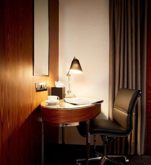 חדר סטנדרט עם מיטת קינג, Hyatt Regency London Albert Embankment