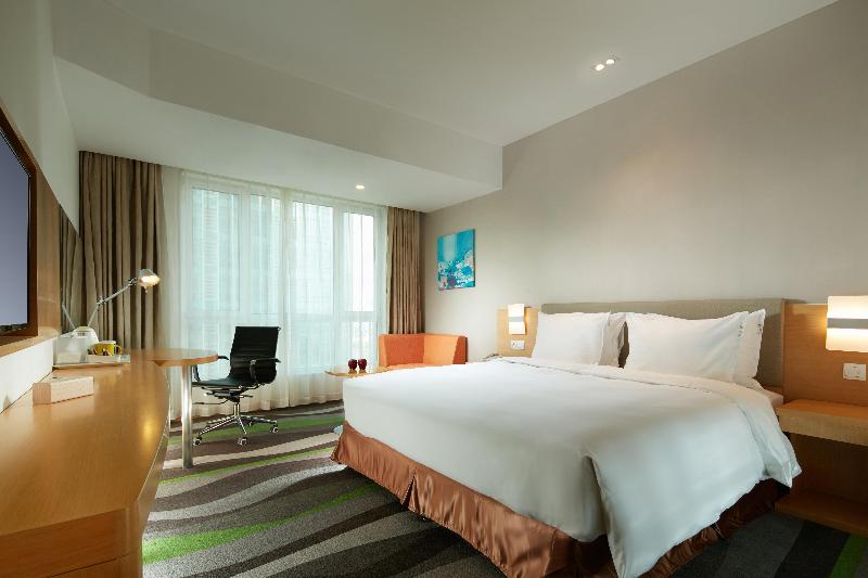 스탠다드 룸 킹사이즈 침대, Holiday Inn Express Tangshan Downtown, An Ihg