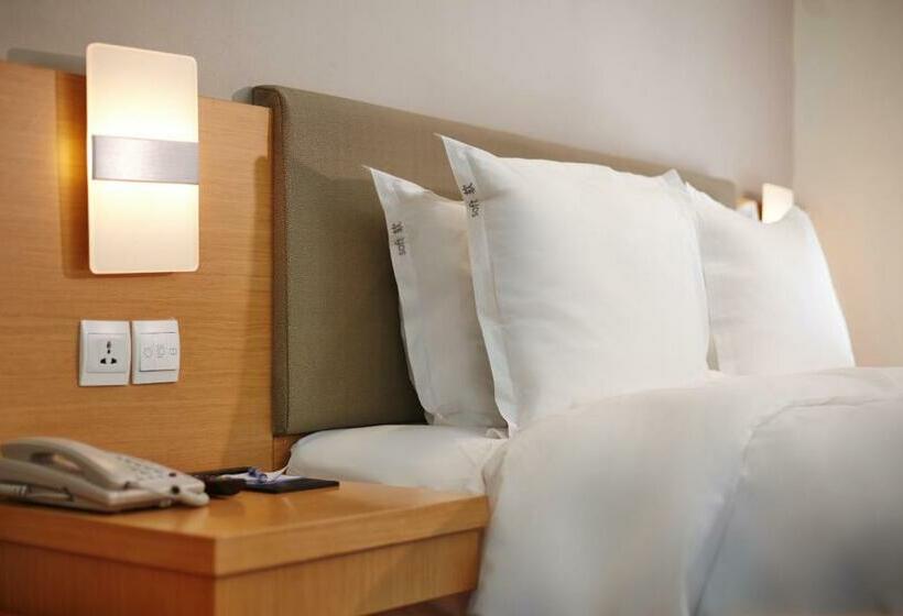스탠다드 룸 킹사이즈 침대, Holiday Inn Express Tangshan Downtown, An Ihg