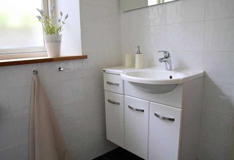 Quarto Economy, Millasvilla