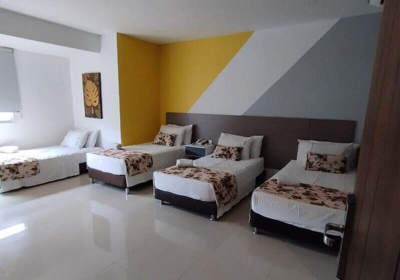 اتاق استاندارد سه نفره, Santa Clara Boutique