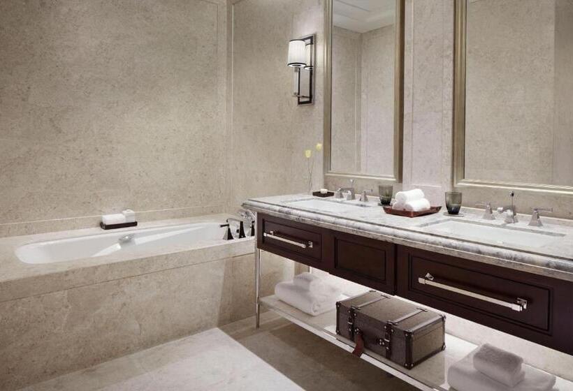 Номер Deluxe Кровать Кинг, The Ritzcarlton, Haikou
