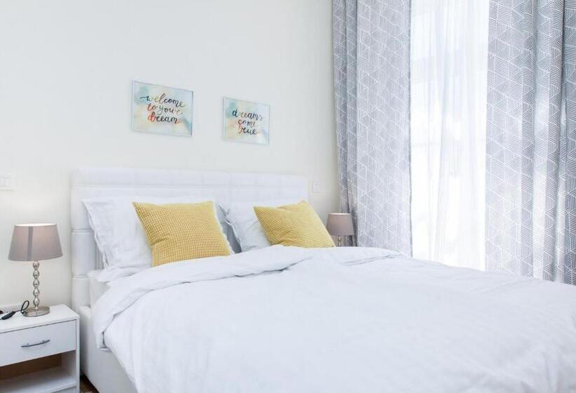 آپارتمان لوکس 1 خوابه, Luxury Main Square Apartments
