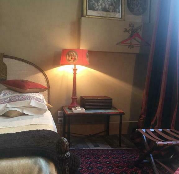 Номер Стандарт, La Maison Rousseau Chambre D Hôtes