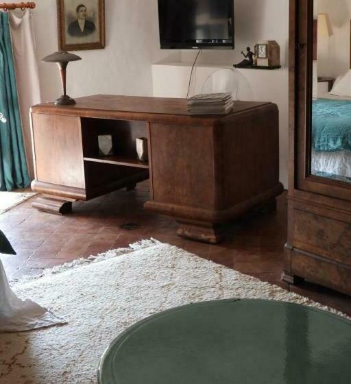 Quarto standard, La Nesquière Chambres D Hôtes