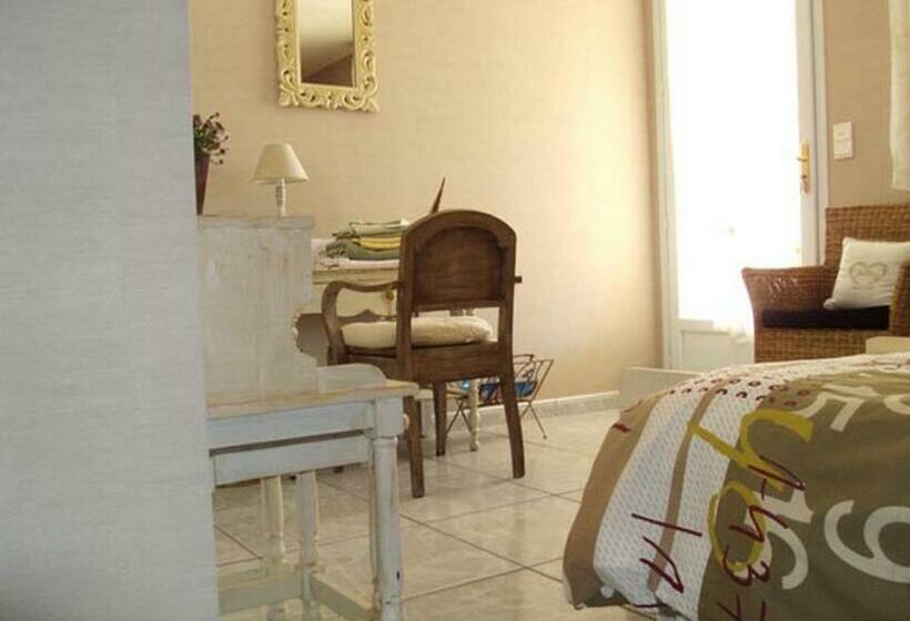 Стандартный Номер Кровать Кинг, Le Panorama   Chambres D Hôtes   Cuisine Disponible