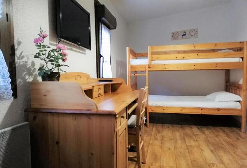 اتاق استاندارد چهار تخته, Terminus Hôtel Des 3 Vallées