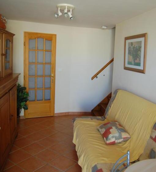 Family Suite, Douce France 82
