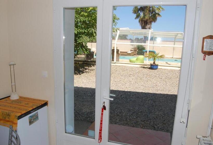 Family Suite, Douce France 82