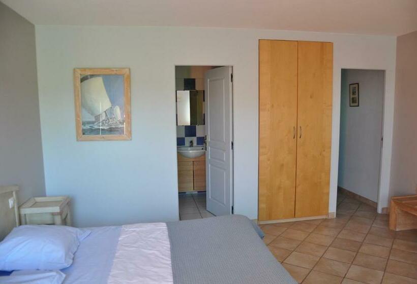 Номер Стандарт, Chambre D'hôtes De L'estuaire